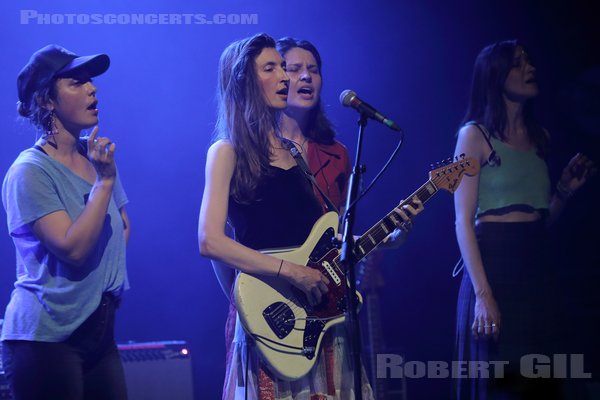 WARPAINT - 2022-05-09 - PARIS - La Cigale - 